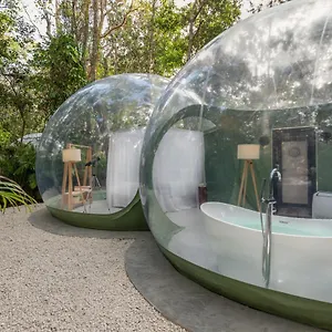 https://oom-bubble-boutique-hotel.allrivieramayahotels.com